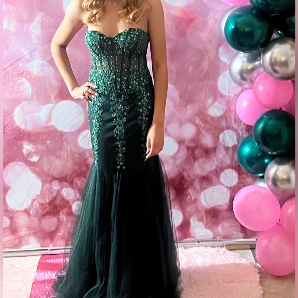 Emerald green prom dress. Beautifully detailed. Worn once. Bought in 2024
